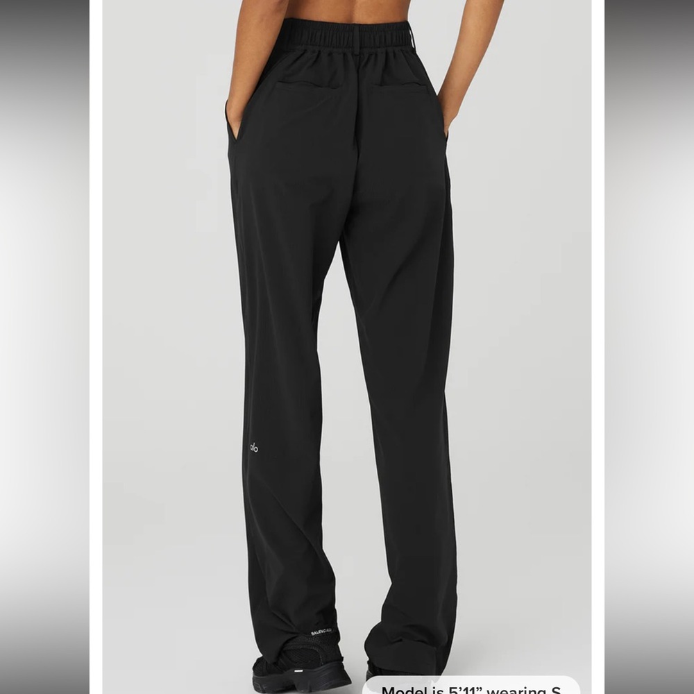ALO Yoga Black Women's Trousers